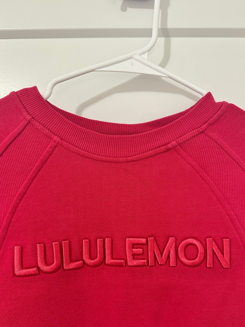 Lululemon Scuba Oversized Cropped Pullover *Wordmark in Passionate Pink Size M/L - Picture 11 of 15